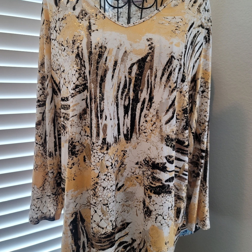 Gold & Black, Quarter Sleeve Animal Print Metallic Top